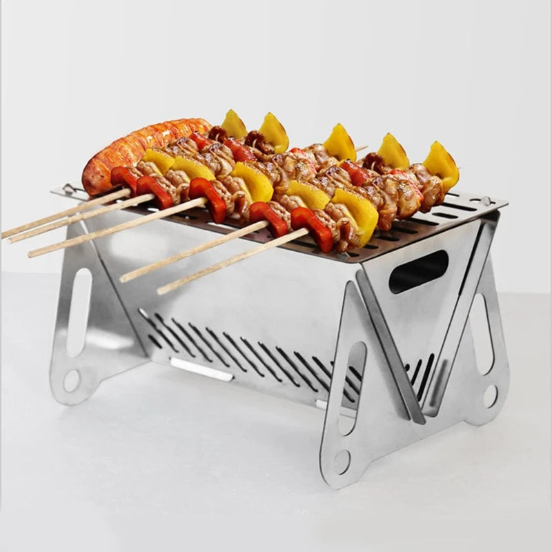 Platzsparender Edelstahl Grill für den Außenbereich